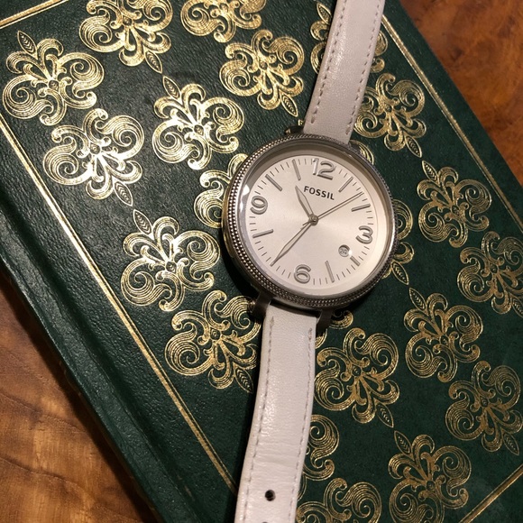 Fossil Large Face Watch *Rare Find* - Picture 2 of 12